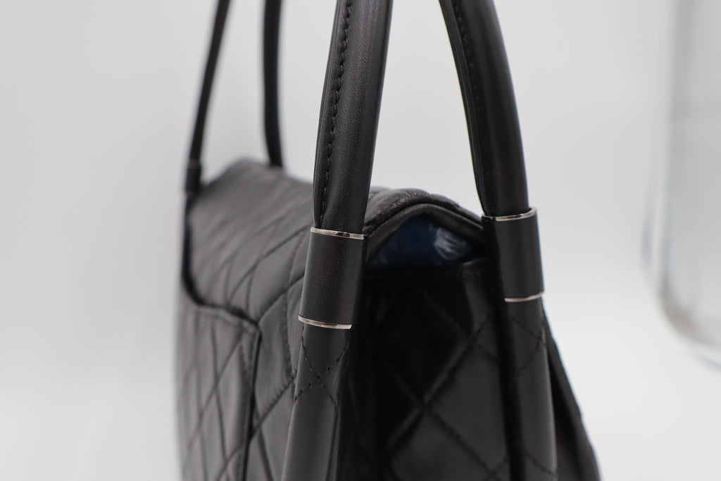 CHANEL Hula Hoop Quilted Leather Bag