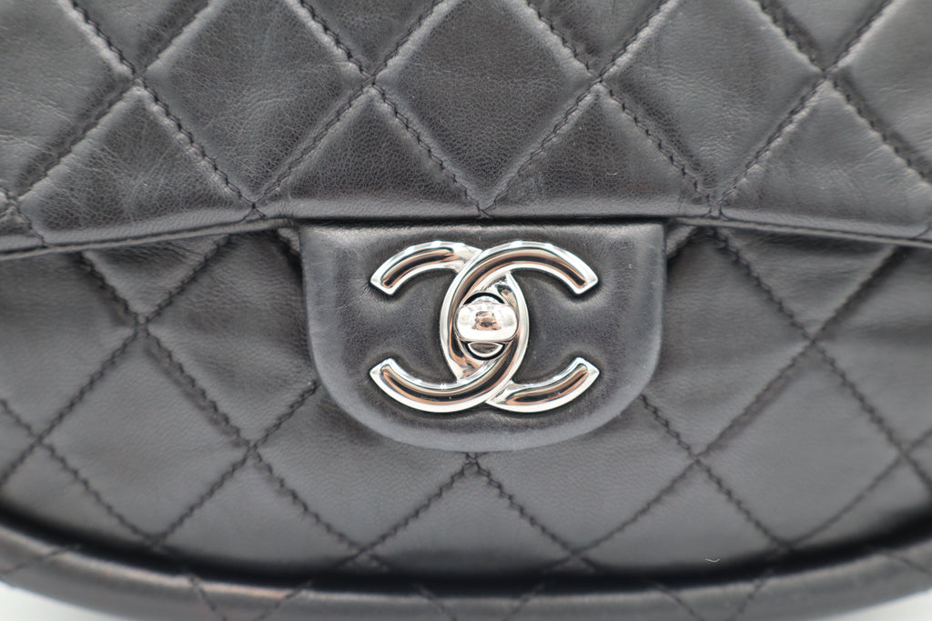 CHANEL Hula Hoop Quilted Leather Bag