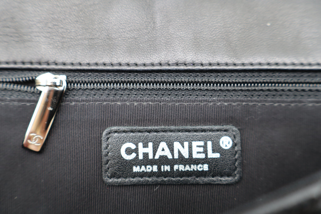 CHANEL Hula Hoop Quilted Leather Bag