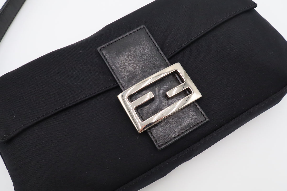 Black Vintage Fendi Baguette