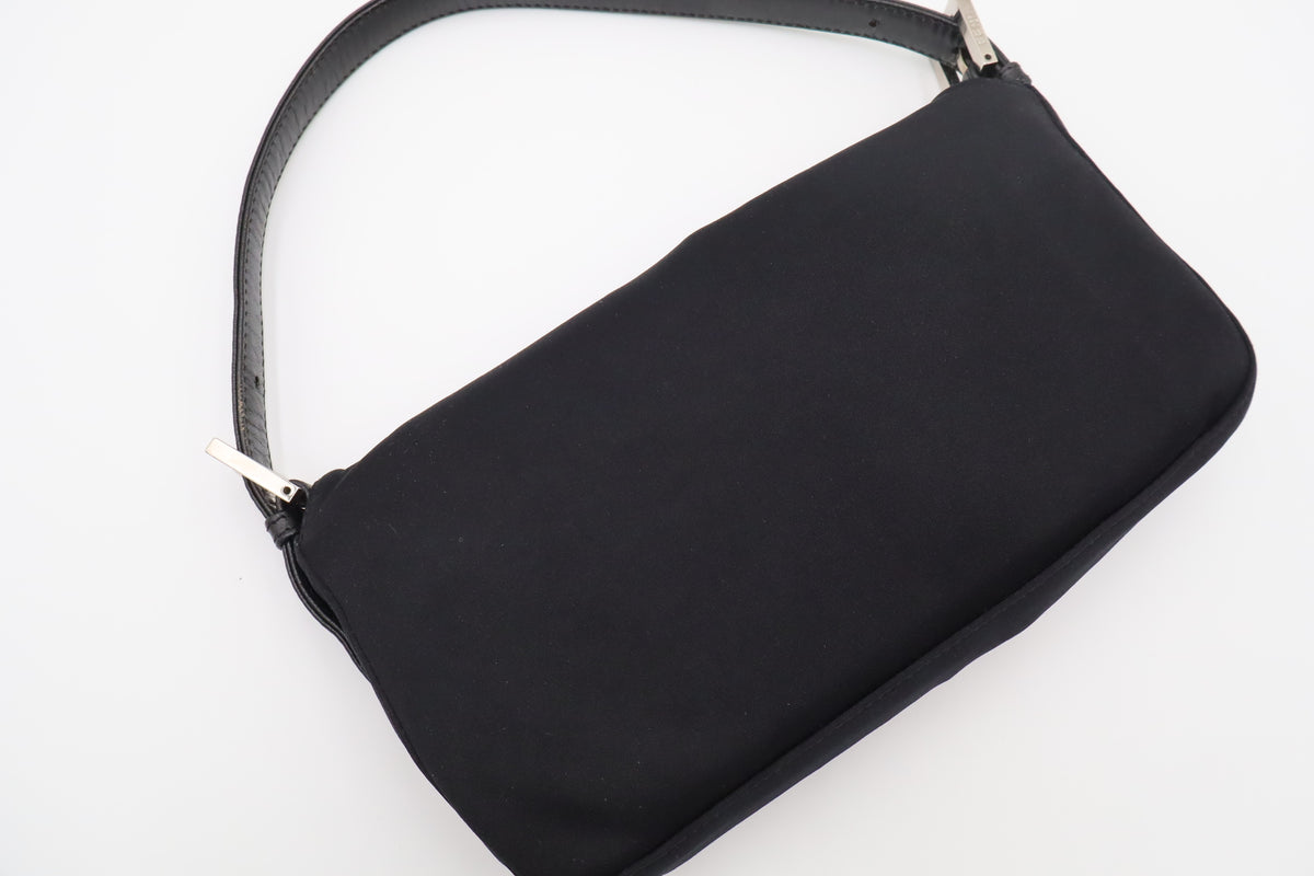 Black Vintage Fendi Baguette